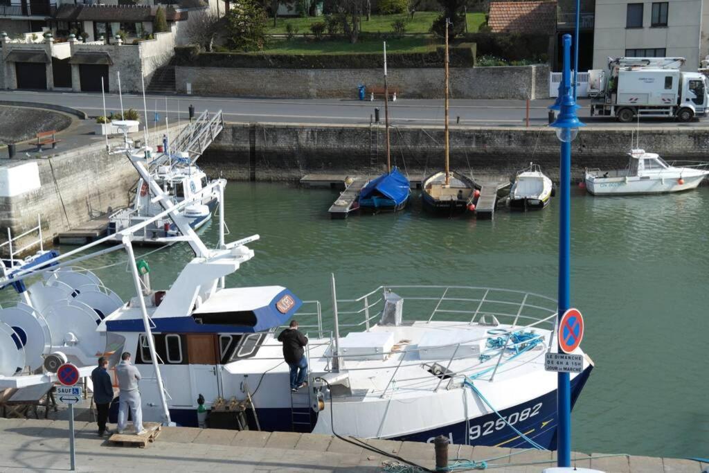Mon Port D'Attache Apartment Luaran gambar