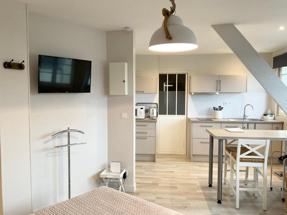 Mon Port D'Attache Apartment Luaran gambar