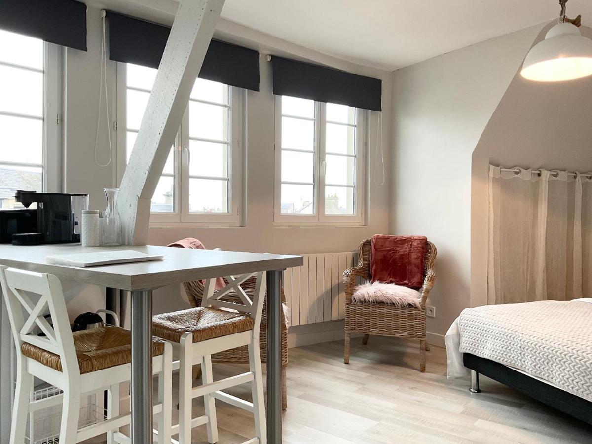 Mon Port D'Attache Apartment Luaran gambar